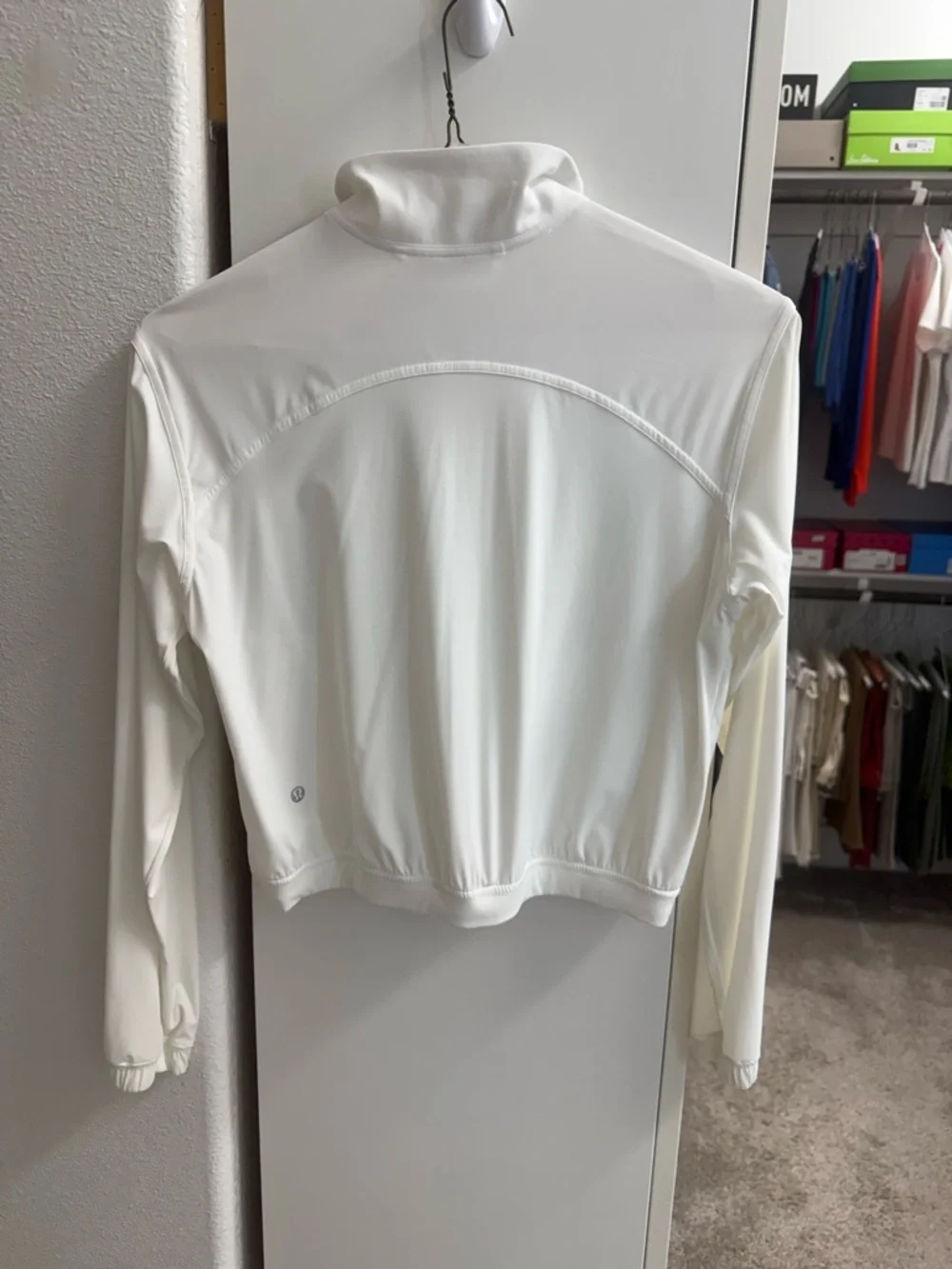 Lululemon Jacket - Picture 2 of 4